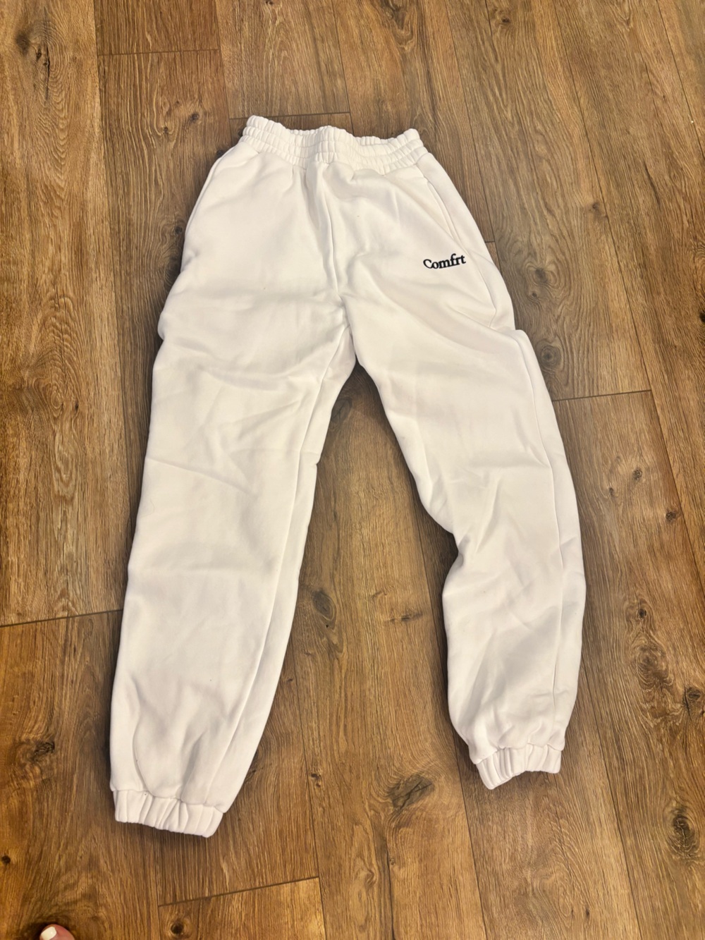 Comfrt New XS White  Sweatpants Joggers
